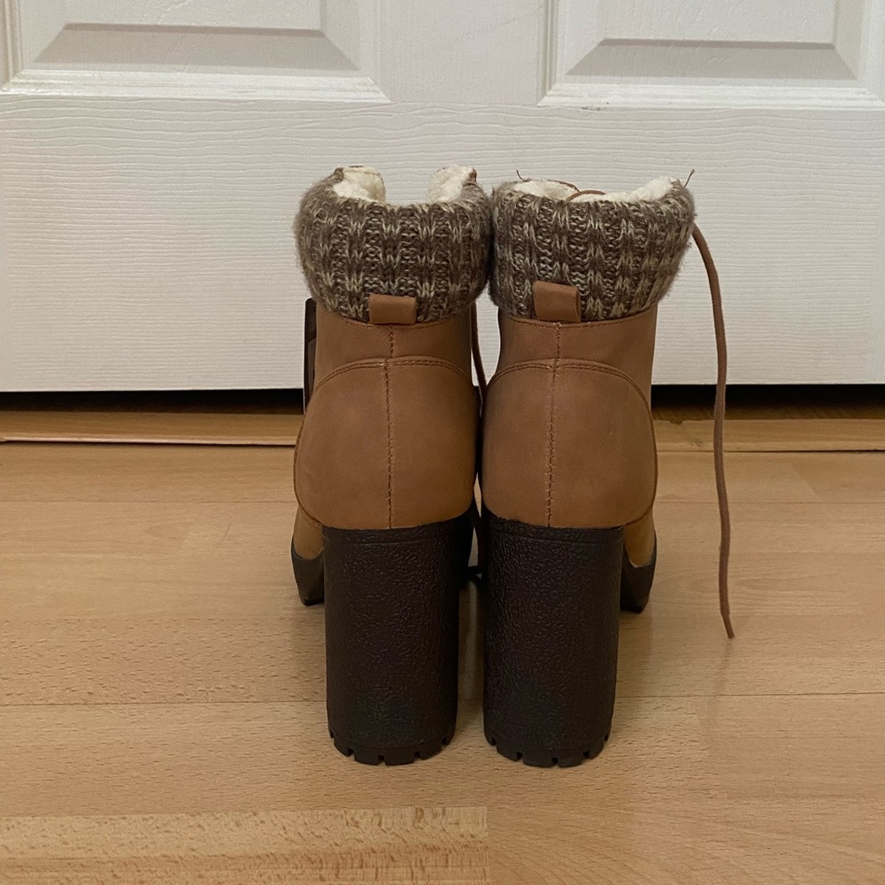 Boots - Picture 2 of 9